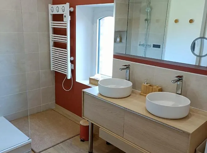 Konukevi Chez Lucy&nico 3*